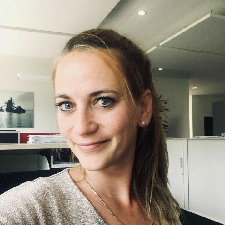 Nina Arnold